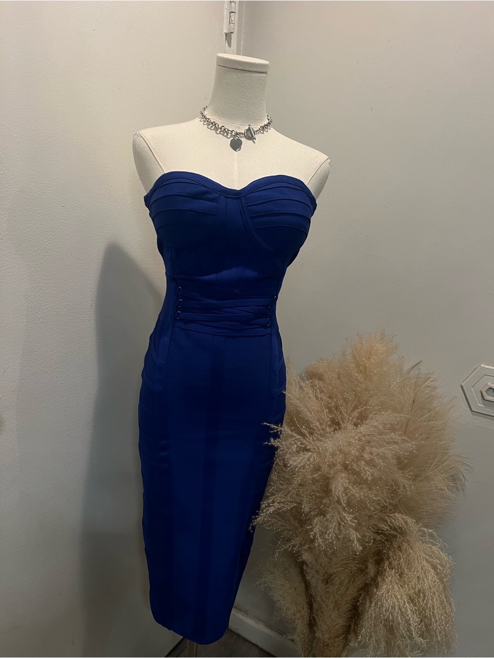 Hybrid & company Strapless Royal Blue Bodycon Dress